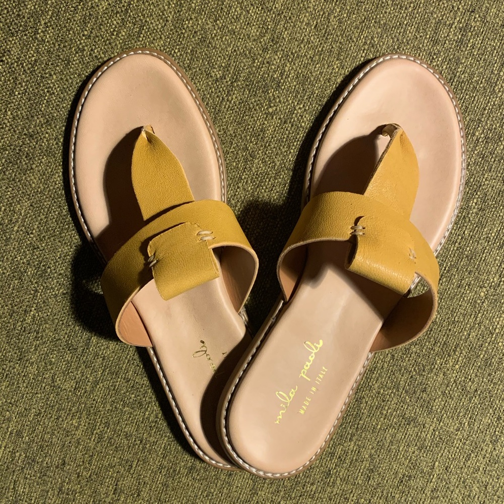 5* NWOT- 🇮🇹 Leather Sandals